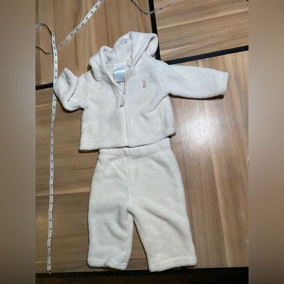 Small‎ wonders two piece Sherpa baby suit - Picture 1 of 4